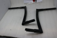 
              0601-4759 NEW FAT BAGGERS HANDLEBAR EZ INSTALL BLACK 14" 1 1/4" POINTED TOP FITS HARLEY TOURING
            