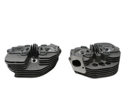 
              16679-89R 16680-89R NEW OEM HARLEY-DAVIDSON XR-750 XR750 CYLINDER HEADS
            